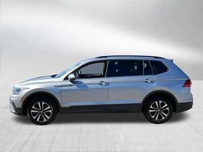 2024 Volkswagen Tiguan, $0. Photo 4