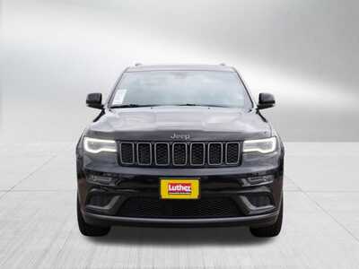2020 Jeep Grand Cherokee, $23348. Photo 2