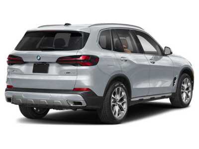 2026 BMW X5, $83400. Photo 2