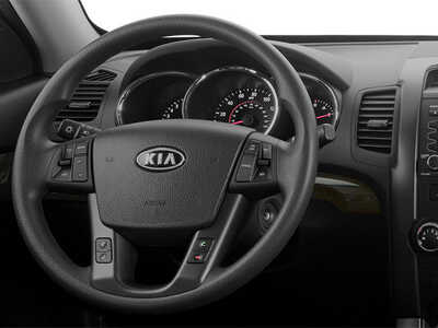 2013 Kia Sorento, $0. Photo 9