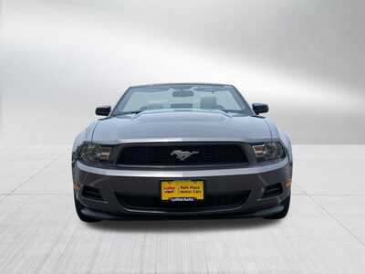 2011 Ford Mustang, $18348. Photo 2