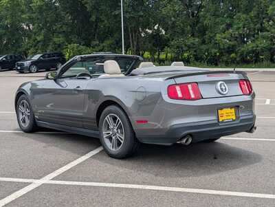 2011 Ford Mustang, $18348. Photo 5