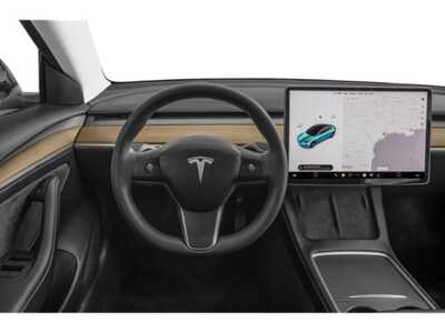 2022 Tesla Model 3, $28348. Photo 7