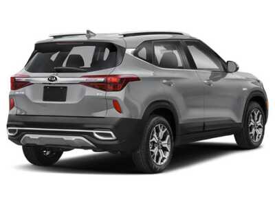 2021 Kia Seltos, $17348. Photo 2
