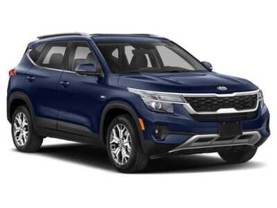 2021 Kia Seltos, $17348. Photo 9