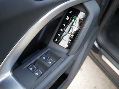 2025 Audi Q5, $60850. Photo 7
