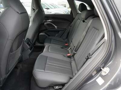 2025 Audi Q5, $60850. Photo 8