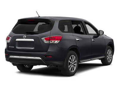 2014 Nissan Pathfinder, $0. Photo 2