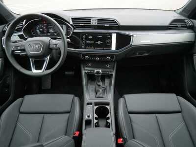 2025 Audi Q3, $46460. Photo 9