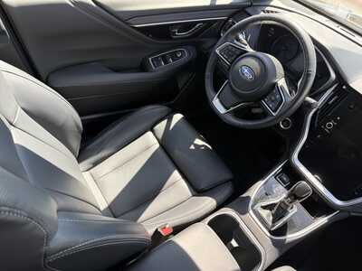2024 Subaru Outback, $0. Photo 9