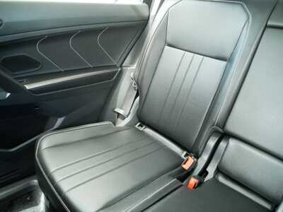 2022 Volkswagen Tiguan, $0. Photo 12