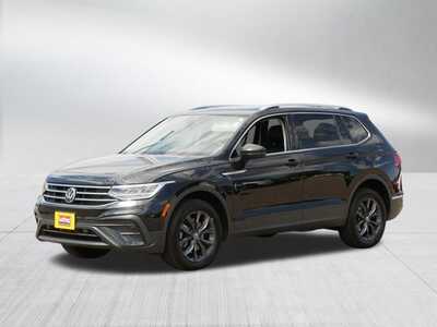 2022 Volkswagen Tiguan, $0. Photo 3