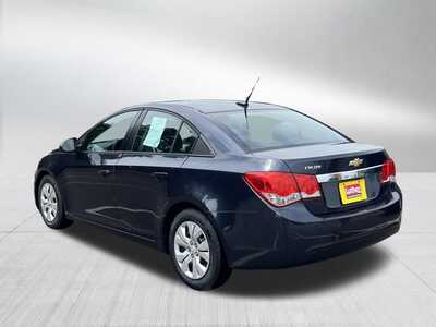 2014 Chevrolet Cruze, $7048. Photo 5