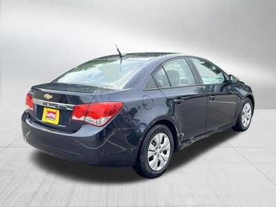 2014 Chevrolet Cruze, $7048. Photo 7