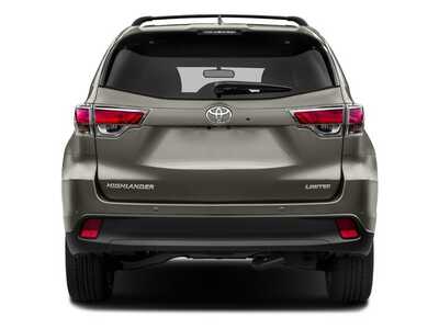 2016 Toyota Highlander, $19548. Photo 8