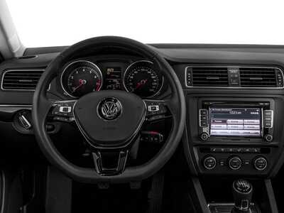 2017 Volkswagen Jetta, $12348. Photo 7