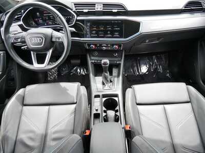 2022 Audi Q3, $0. Photo 10