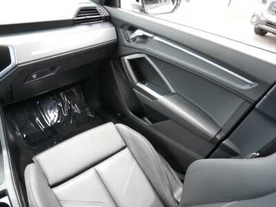 2022 Audi Q3, $0. Photo 11