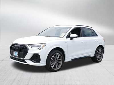 2022 Audi Q3, $0. Photo 3
