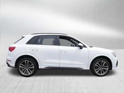 2022 Audi Q3, $0. Photo 8