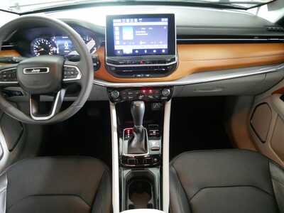 2023 Jeep Compass, $0. Photo 10