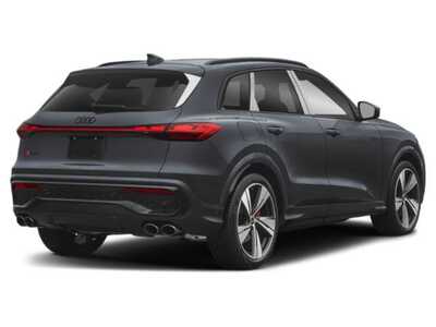 2026 Audi SQ5, $77065. Photo 2