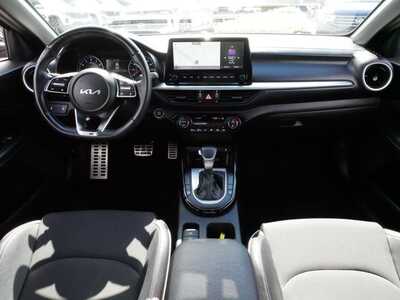 2022 Kia Forte, $17848. Photo 10
