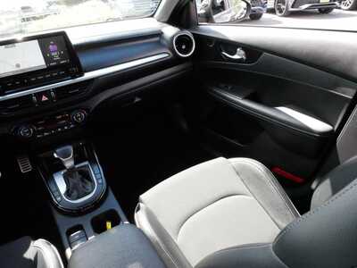 2022 Kia Forte, $17848. Photo 11