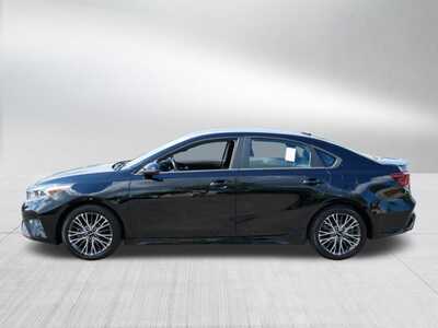 2022 Kia Forte, $17848. Photo 4