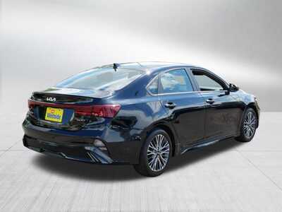 2022 Kia Forte, $17848. Photo 7