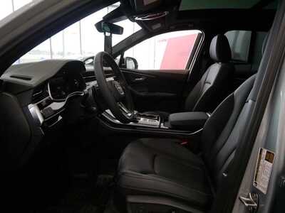 2026 Audi Q7, $70495. Photo 5