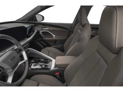 2025 Audi Q5, $0. Photo 8