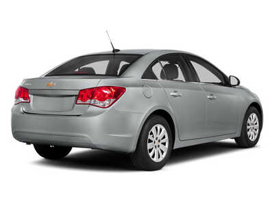 2014 Chevrolet Cruze, $0. Photo 5