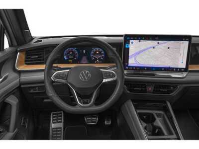 2026 Volkswagen Tiguan, $46371. Photo 9