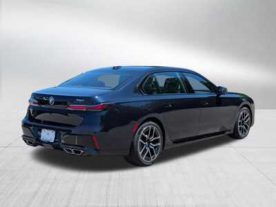 2023 BMW 7 Series, $72348. Photo 7