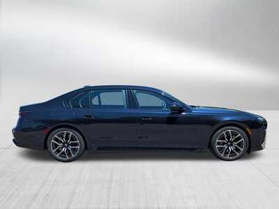 2023 BMW 7 Series, $72348. Photo 8