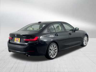 2023 BMW 3 Series, $33348. Photo 7