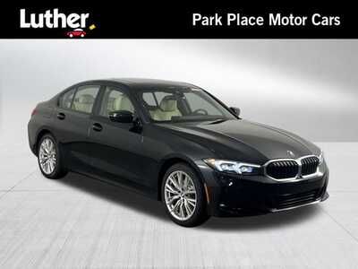 2023 BMW 3 Series, $33348. Photo 1