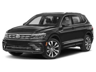 2021 Volkswagen Tiguan, $23848. Photo 4