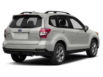 2015 Subaru Forester, $13848. Photo 2