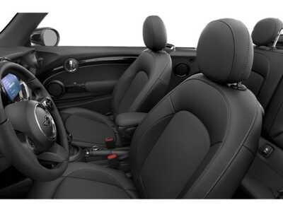 2023 MINI Convertible, $35350. Photo 9