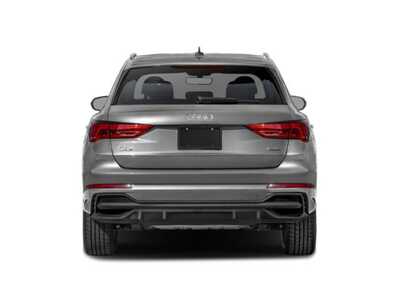 2025 Audi Q3, $39348. Photo 5