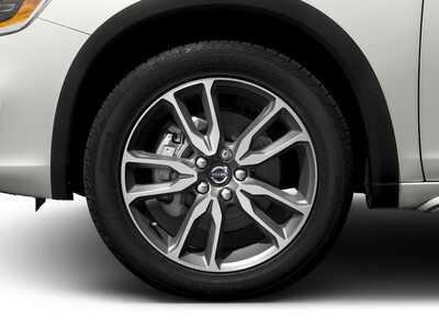 2016 Volvo V60 Cross Country, $0. Photo 10
