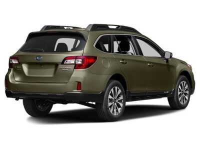 2015 Subaru Outback, $8848. Photo 2