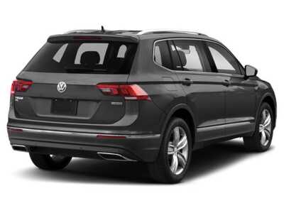 2019 Volkswagen Tiguan, $16848. Photo 5