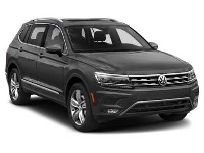 2019 Volkswagen Tiguan, $16848. Photo 9