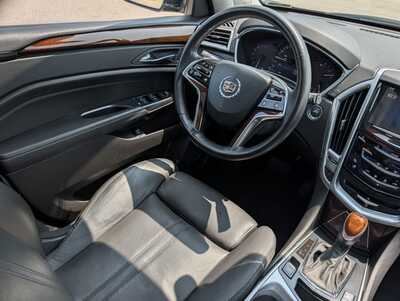 2013 Cadillac SRX, $10350. Photo 12