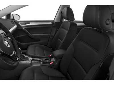 2015 Volkswagen Golf, $9848. Photo 12