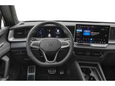 2026 Volkswagen Tiguan, $42196. Photo 9