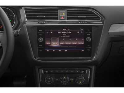 2019 Volkswagen Tiguan, $0. Photo 10